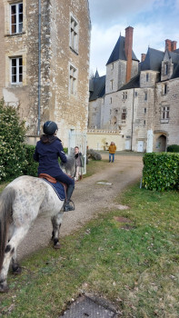 Passage au château de Courtanvaux de Bessé sur Braye
